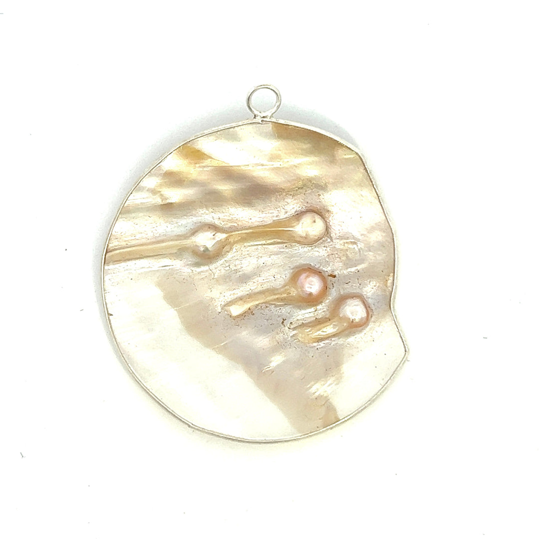 Blister Pearl Pendant