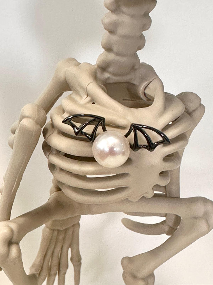 Bat Pearl Pin