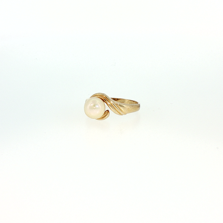 14K Yellow Gold Akoya Pearl Bypass Ring