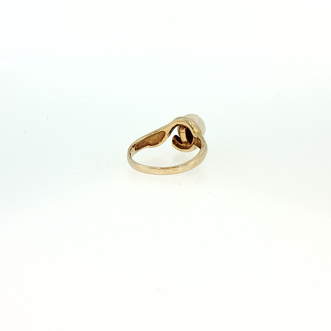14K Yellow Gold Akoya Pearl Bypass Ring