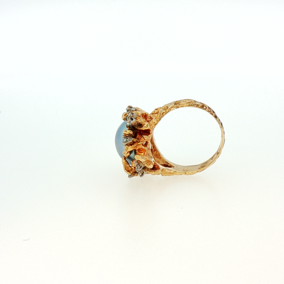 Textured Antique  "Brutalist" Style 14k Yellow Gold Mabe Pearl and Diamond Accent Cocktail Ring