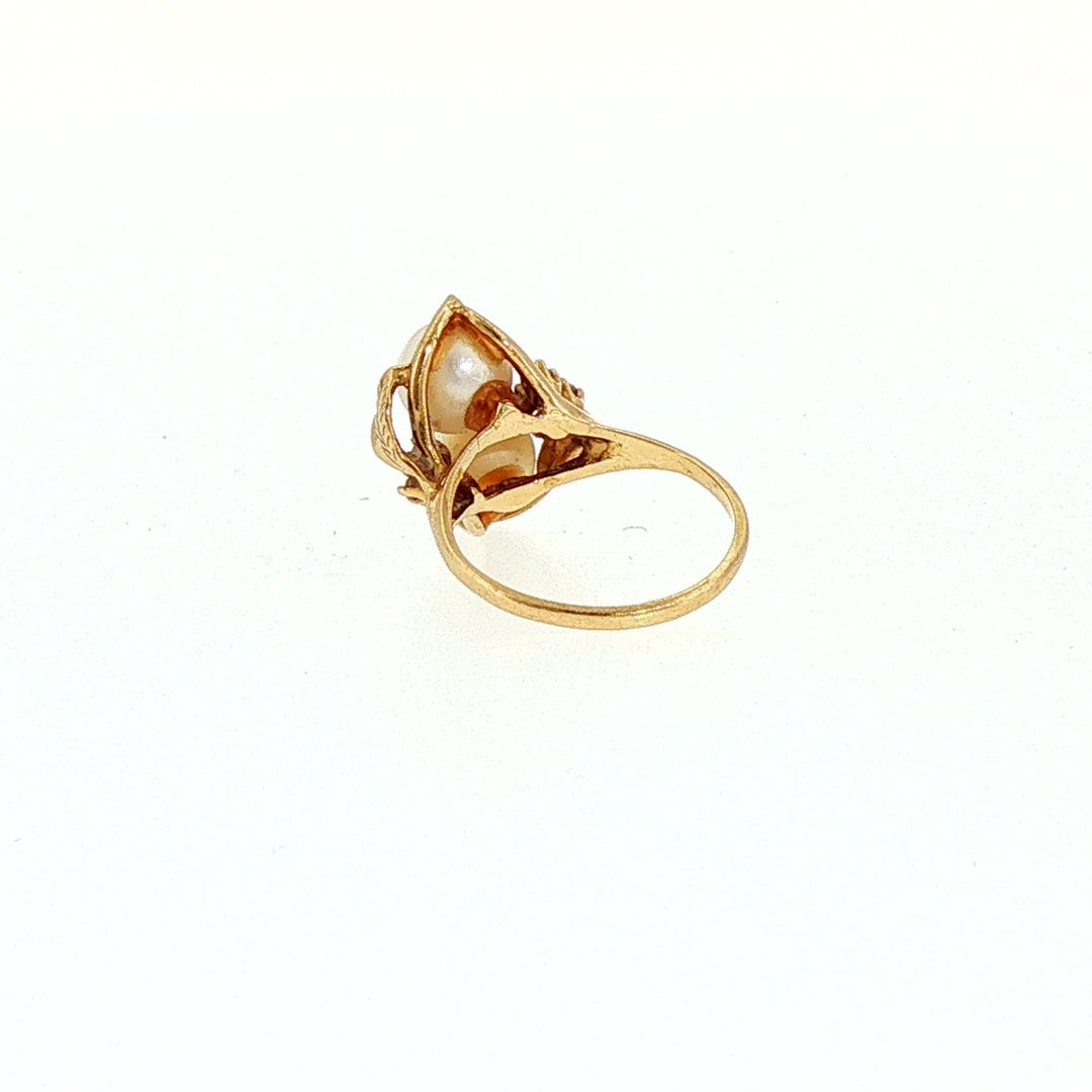 Vintage Two-Pearl Floral Ring in 14k Yellow Gold