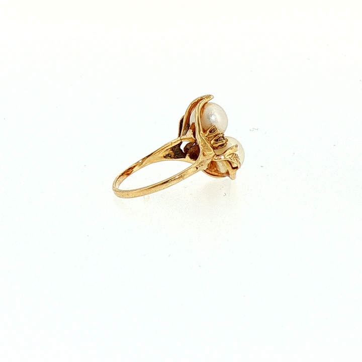 Vintage Two-Pearl Floral Ring in 14k Yellow Gold