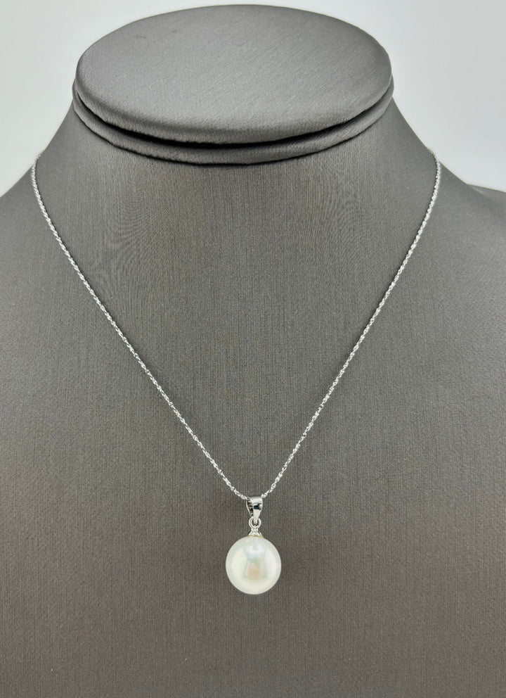 Large Freshwater Pearl Pendant Necklace