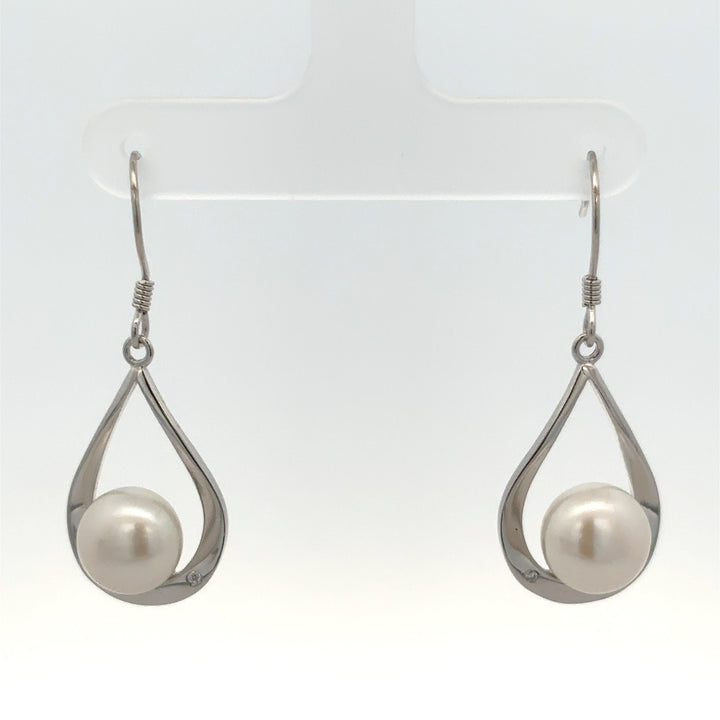 Sterling Silver Freshwater Pearl Dangle Earrings