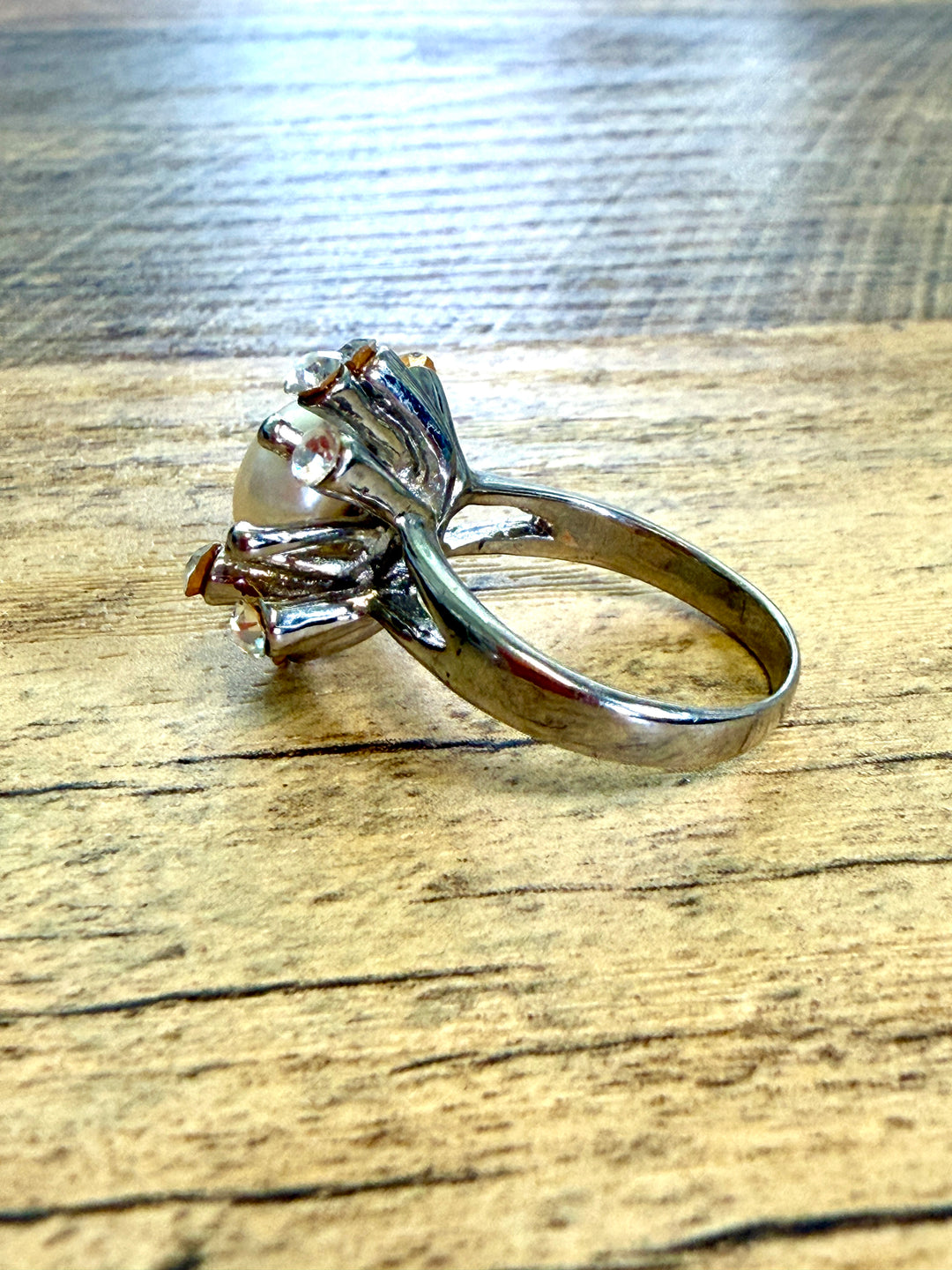 Silver Pearl Starburst Cocktail Ring