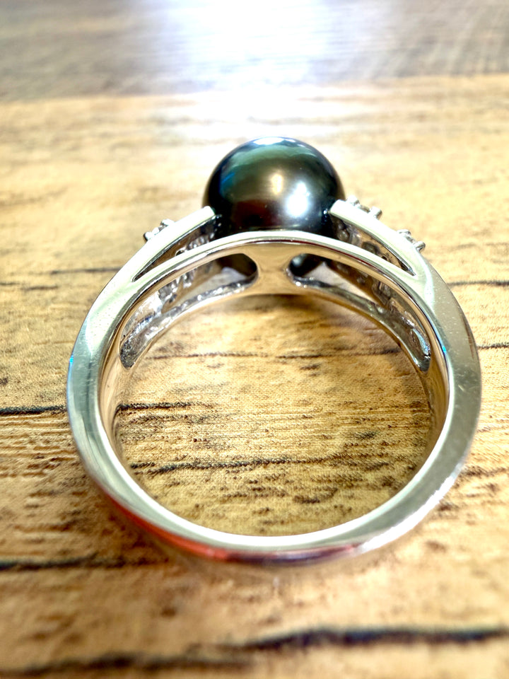 Tahitian Black Pearl and Diamond Cocktail Ring in 18k White Gold