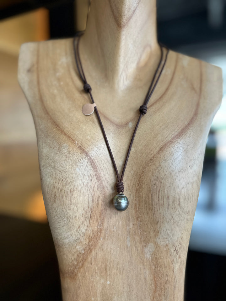 Large Tahitian Pearl on Leather Necklace