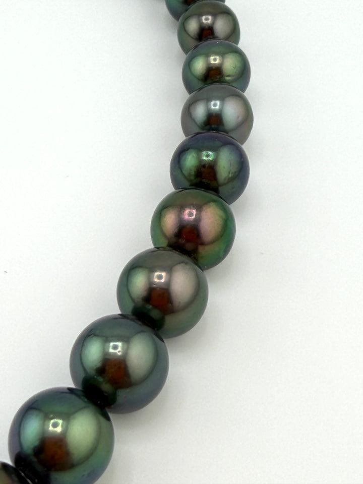 Tahitian ("Black Pearl") Necklace in Peacock Green