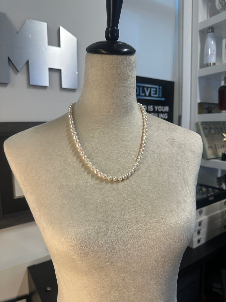 22" Freshwater pearl necklace