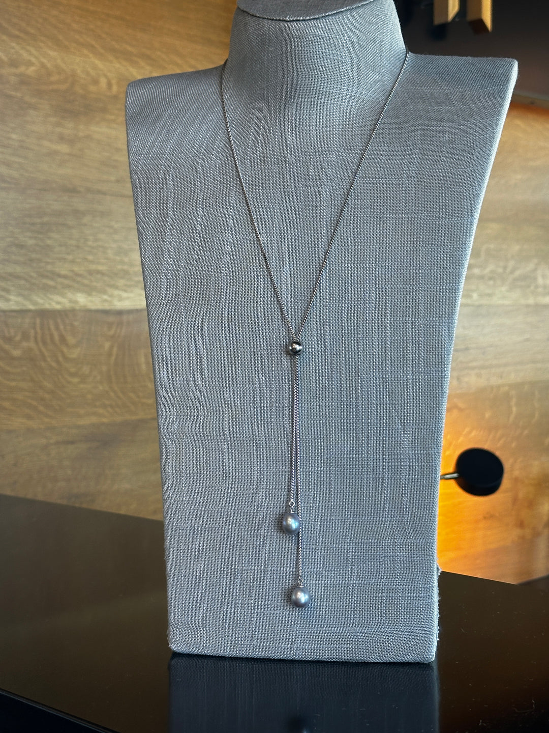 Freshwater Pearl Sterling Silver Drop Necklace (Silver Pearls)