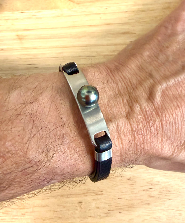 Men's Leather and Steel Tahitian Pearl Bracelet