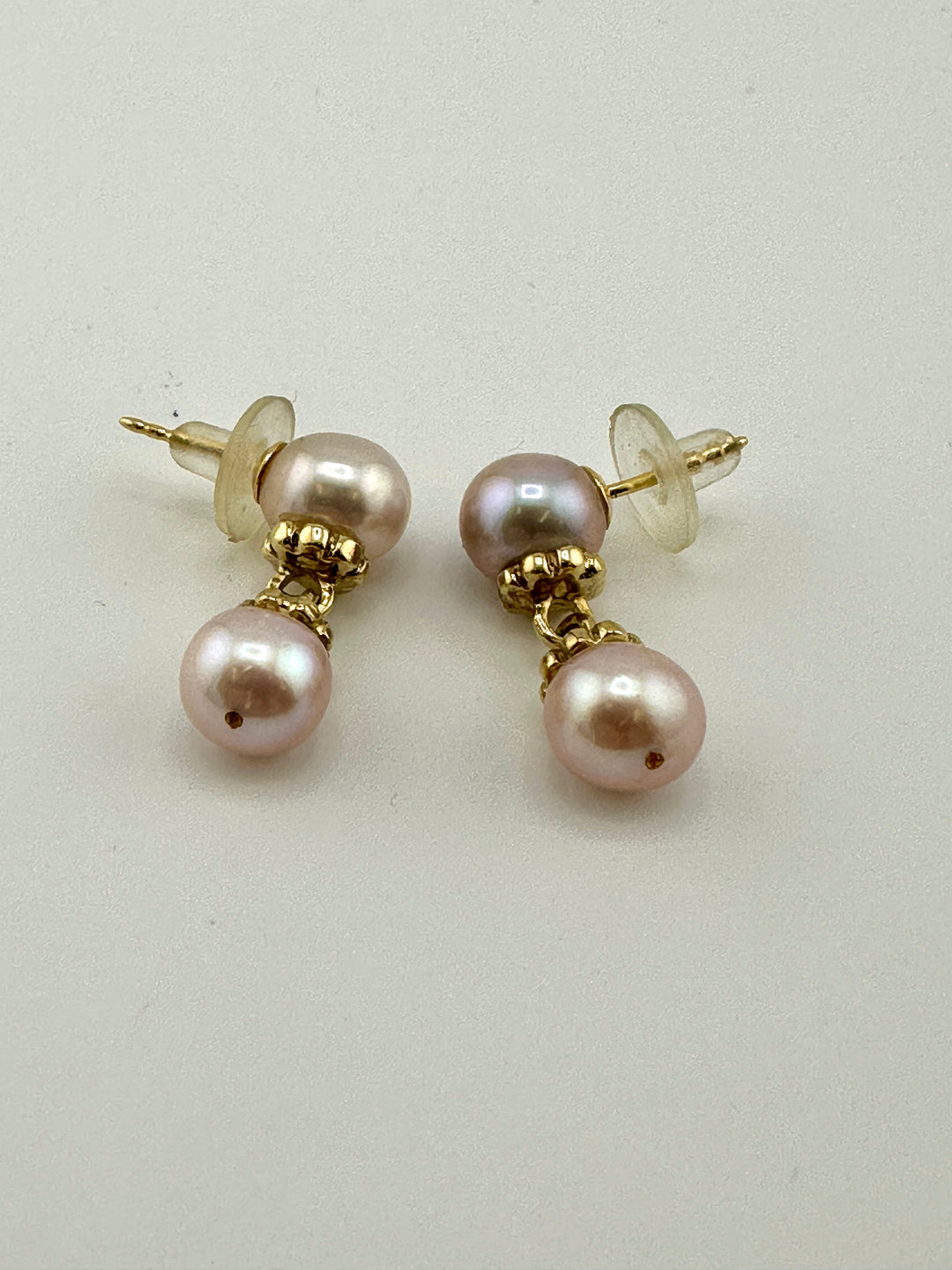 18k Cultured Pearl Earrings