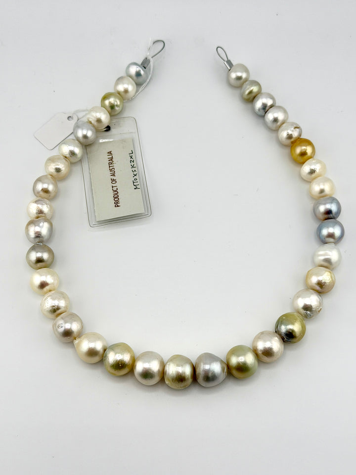 South Sea Pearl Strand (Unstrung)