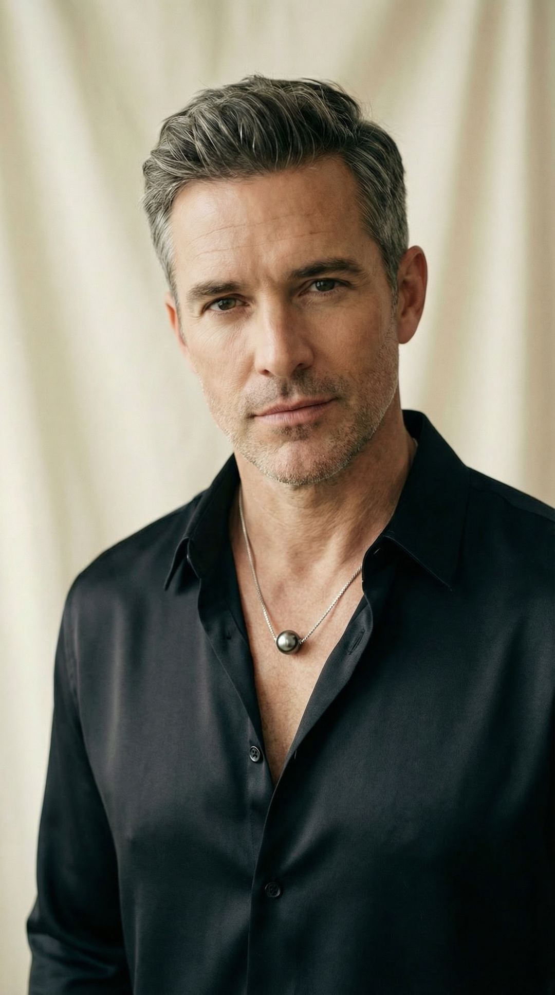 Single Tahitian Pearl Pendant Necklace