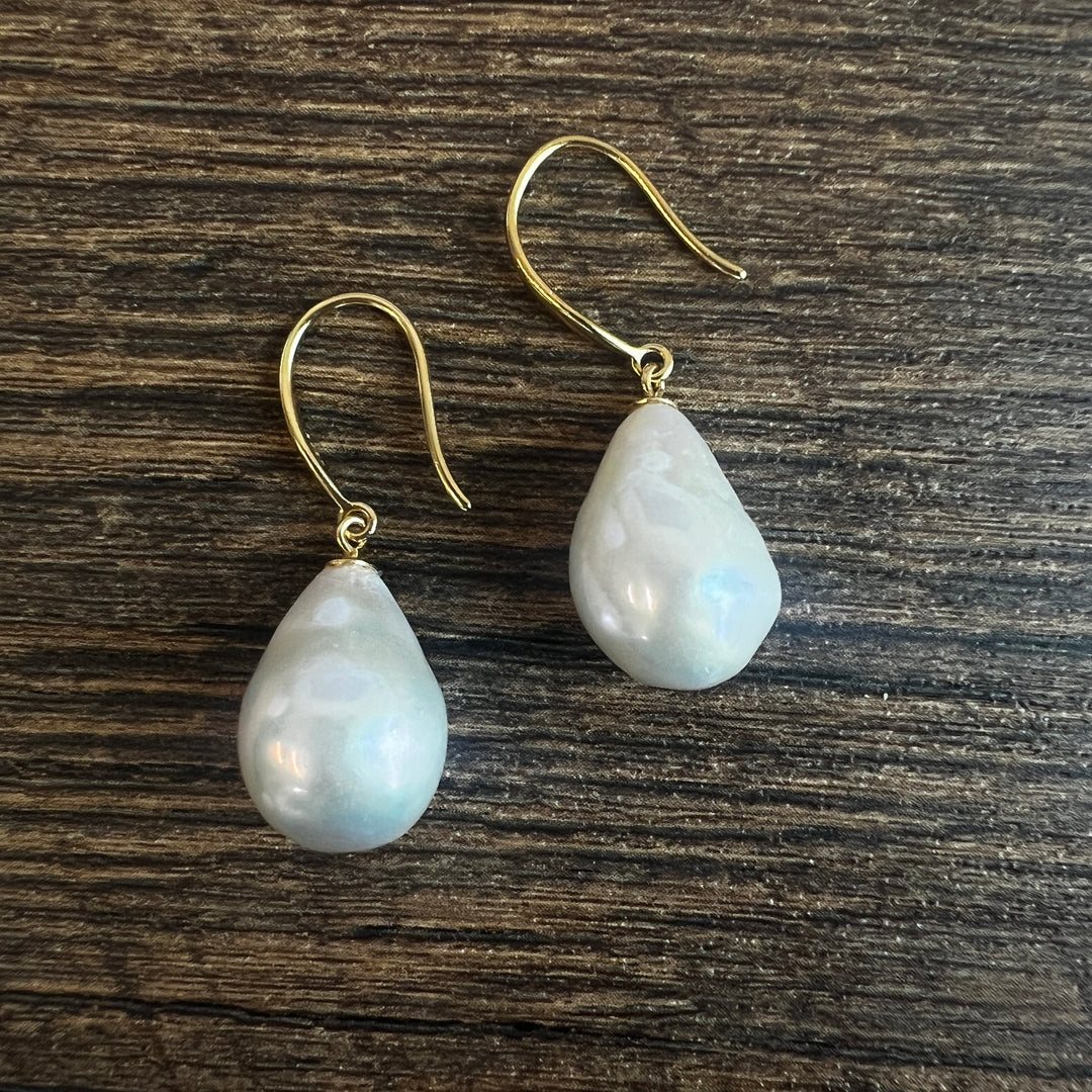Freshwater Pearl Earrings