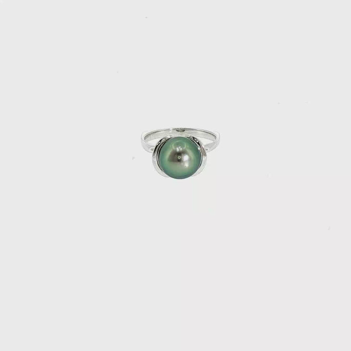 Incredible Color Tahitian Pearl  14k White Gold Ring