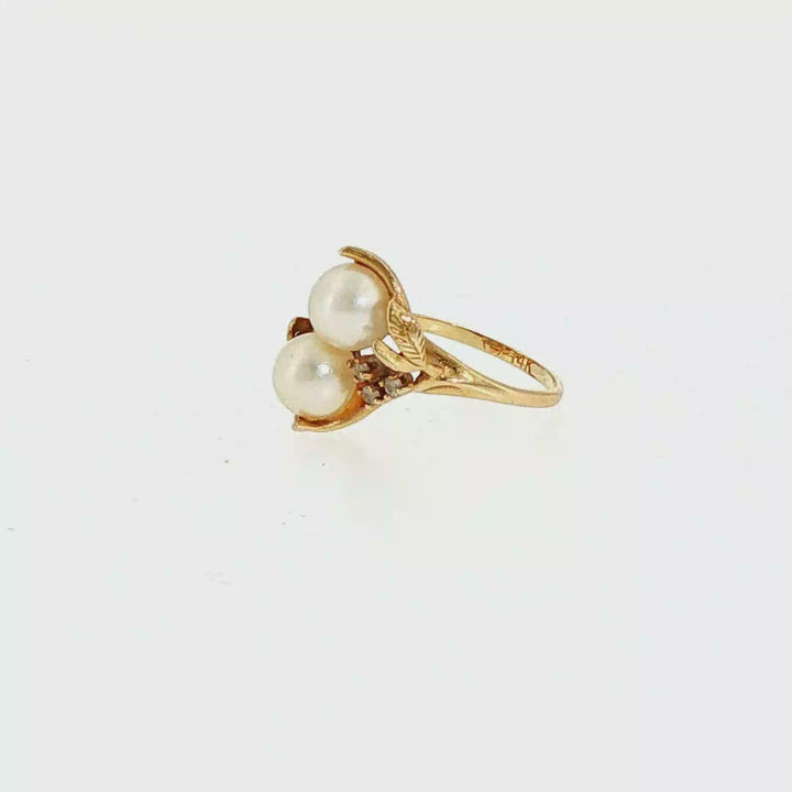 Vintage Two-Pearl Floral Ring in 14k Yellow Gold