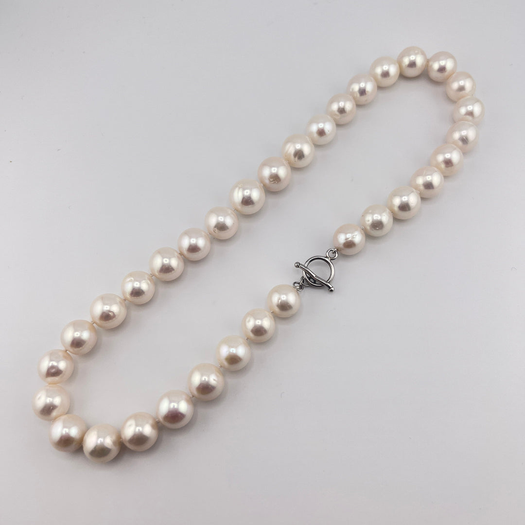 Large Freshwater Pearl Necklace